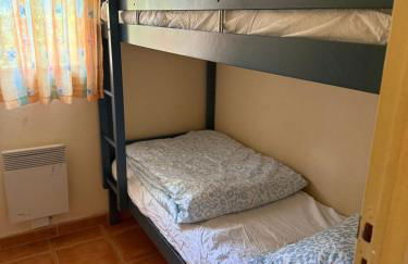 Maison dans village vacances avec piscine - Photo 4