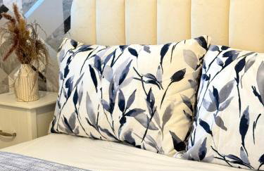 Wigan 2-Bedroom Modern house - Cozy & Relaxing Stay - Photo 15