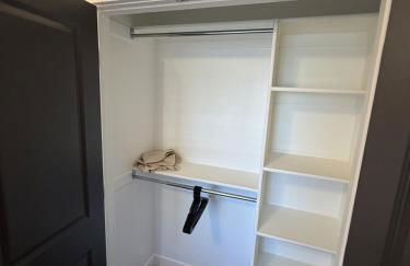 Cozy & Comfy Mountain-View Home Airport 15 min - Foto 18