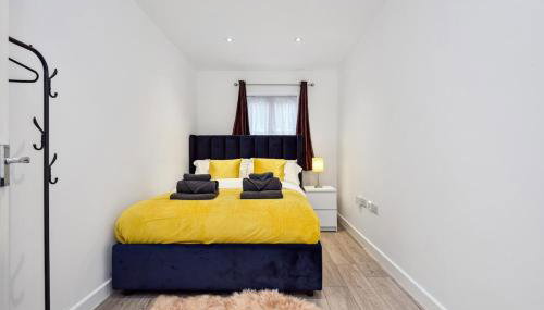 Entire modern 2 Bedroom 2 bathroom Flat in Pinner - Foto 2