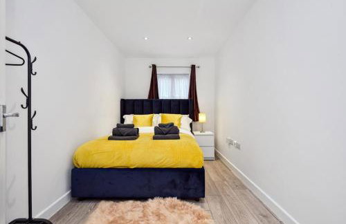 Entire modern 2 Bedroom 2 bathroom Flat in Pinner - Foto 2