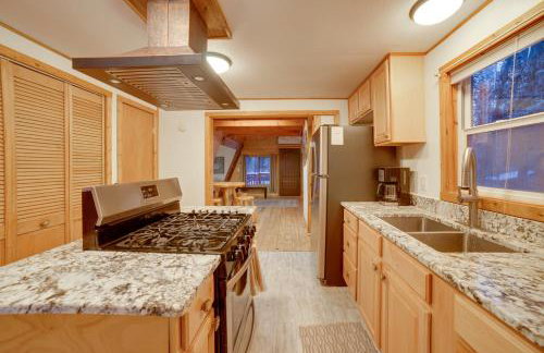 Studio Steps to Kenai River with Fire Pit! - Foto 13