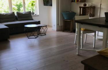 Gemütliche grosse 2 Zimmer Wohnung mit grosser Terasse in Seenähe, Höristrasse 8 in 78343 Gaienhofen - Foto 1