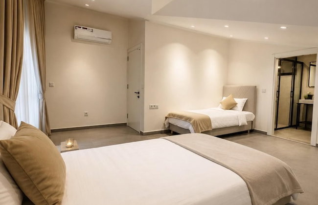 Luxury 4-bed Villa With Private Pool and Jacuzzi - Foto 6
