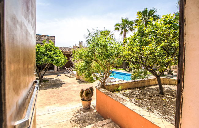 5 bedroom House in Maria de la Salut with private pool and garden - Photo 35