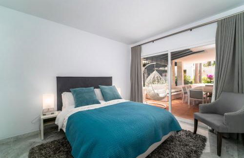 BRIGHT NEW APARTMENT IN PUENTE ROMANO - Foto 15