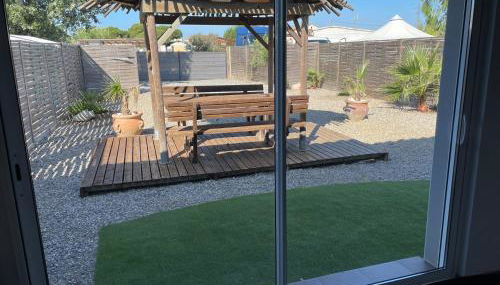 Chez gino et Alex à Marseillan plage - Photo 2, Garden