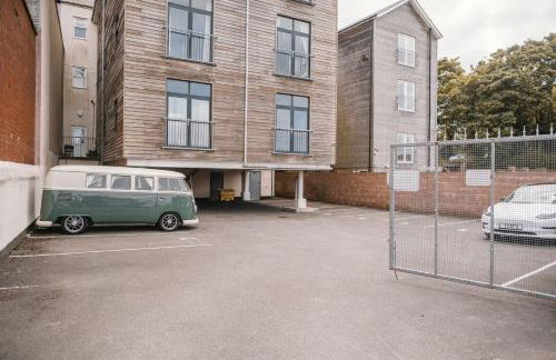 Barry Island Beachfront Apartment - Stunning Bay Views and Private Parking - Foto 30
