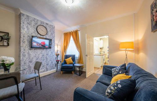 Harbour place in Newcastle under Lyme with Parking, perfect for Contractors or Alton Towers - Foto 1