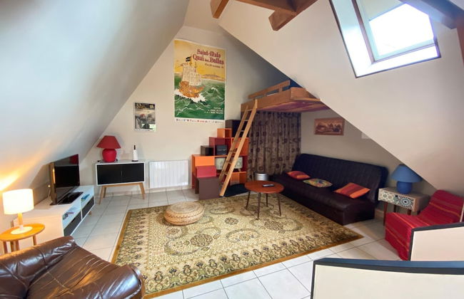 Quiet Duplex Apartment in St Briac sur Mer - Foto 3