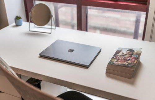 Central Leeds Flat - In City Centre - Modern Décor - Sleeps 8 - Foto 16