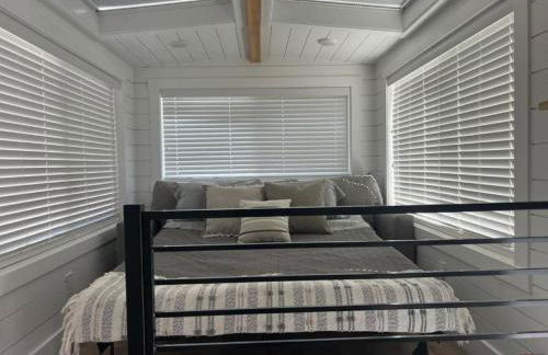 Tiny Home Lodge Near Zion and Bryce National Park Breathtaking Views Hot Tub - Foto 12