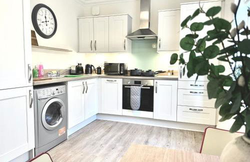 Picturesque Tornagrain Apartment 2bed Free Parking WiFi - Near Inverness Airport - Photo 12