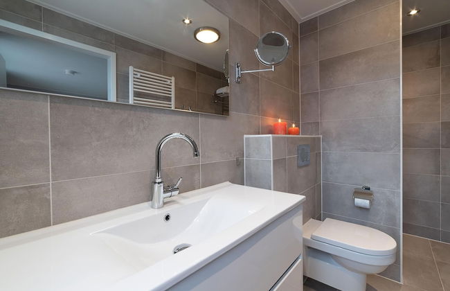 Design Apartment in Zeeland With its own Wellness - Photo 64