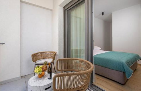 Amazing Apartment In Omisalj - Foto 23