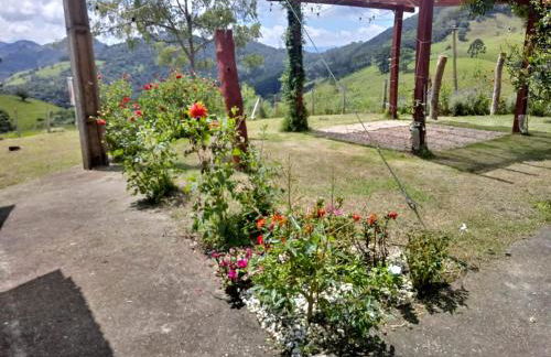 Casa aconchegante na roça c/ piscina/churrasqueira - Photo 12