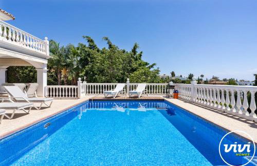 ViVi Homes - Villa Torre Alta - Sea views - pool - terrace - Photo 5