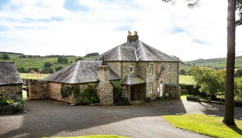 Broadgate House & Steading - Photo 2