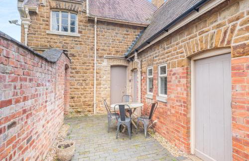 Lodge Cottage - Photo 18