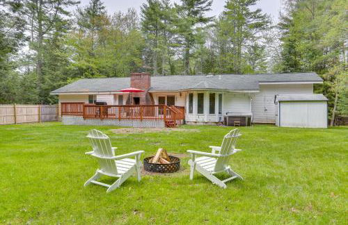 Charming Swan Lake Apartment with Deck! - Foto 27