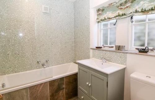 Rose Cottage - Photo 12