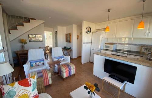 AP-6 XimoApartments ÁTICO DUPLEX CON VISTAS AL MAR Y PISCINA - Photo 4