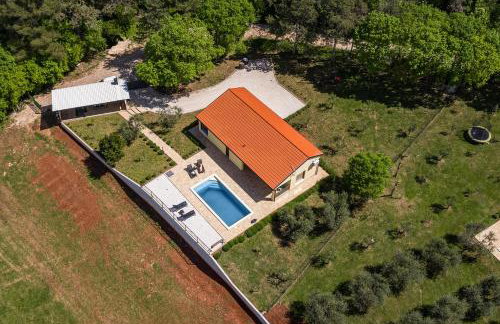 Villa Rok with Private Pool & Sunset Views near Pula - Foto 19