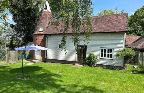 Beautiful 2 bed Oast - 15 acre farm - Tunbridge Wells - Photo 17