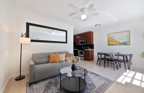 10 min to Las Olas and Beach WD 2 Bed - Foto 1