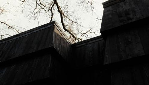 Bather's Cabin - Photo 2