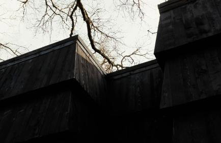 Bather's Cabin - Photo 2