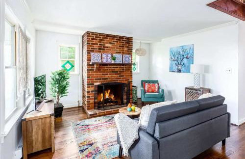 Shenandoah mountain cottage w hot tub & fire pit - Foto 10