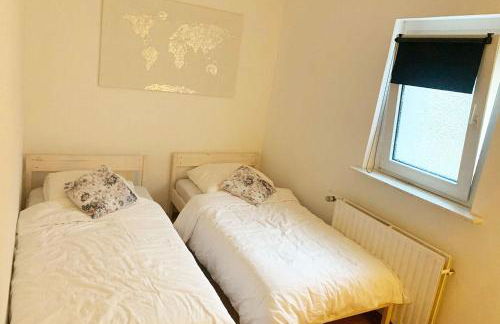 3 bedroom apartment in Leverkusen - Foto 4