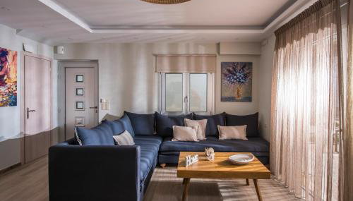 Dione Villa - Foto 3