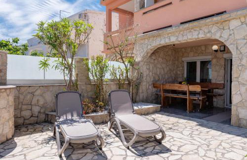 Bayview Villa by Pag tours - Photo 6