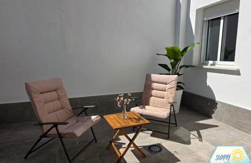 Sunny Churriana City - Photo 16