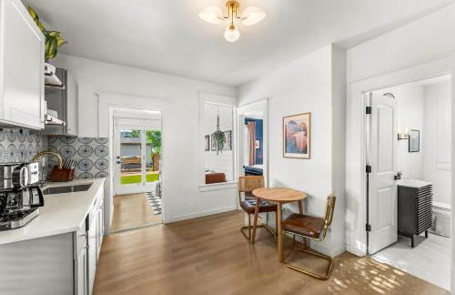 Chic and Cozy Stay in Pueblo - Foto 35