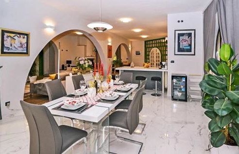 Pet Friendly Home In Jurdani With Sauna - Foto 7