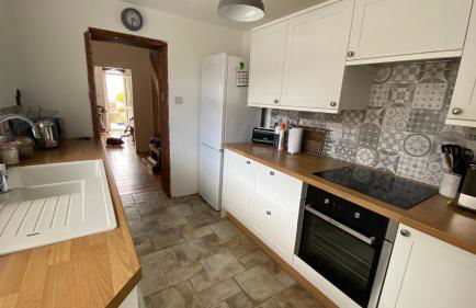 Cozy coastguard cottage with sea views - Foto 2