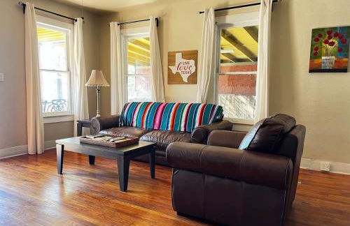 Spacious Room in shared home 9 Min to Convention Center - Foto 30