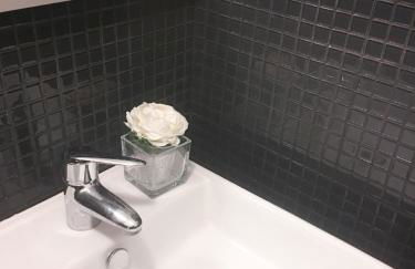 The River's Whisper Apartment - Foto 30