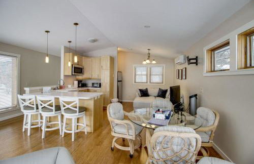 Cozy Rice Lake Cabin with Balcony and Grill and Views - Photo 12