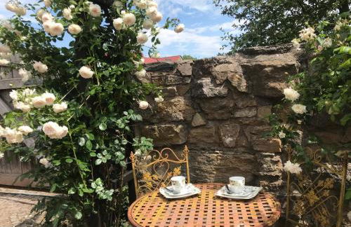 Fachwerkhaus mit rustikalem Weinkeller und Garten, ganze Unterkunft, gute Lage - Photo 32