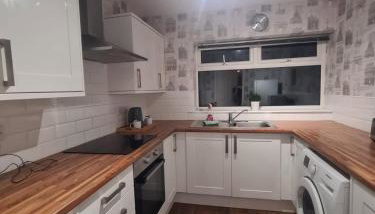 Comfortable two bed apartment - Foto 3