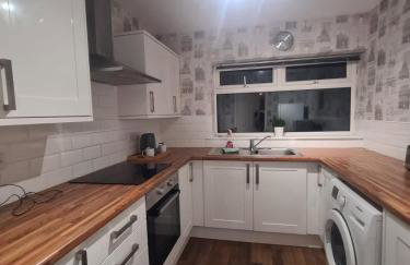 Comfortable two bed apartment - Foto 3