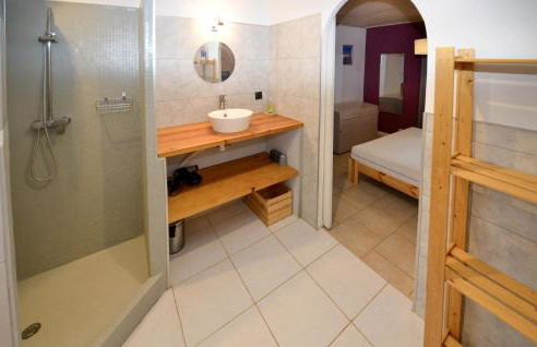 Cozy Home In Besse Sur Issole With Swimming Pool - Foto 15