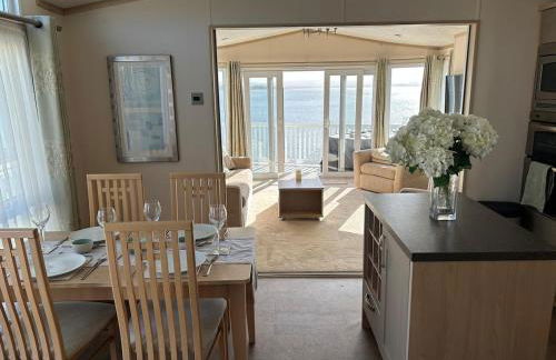 Unobstructed Sea Views , Rockley Park , Poole - Photo 11