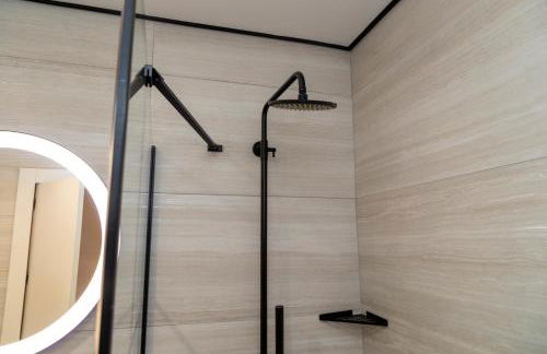 SmartRental Collection Gran Via Centric - Photo 134