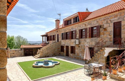 HostWise - Country Villa w/ Pool, Court & Views - Foto 53