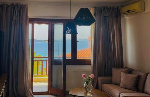 A Fringe Of Blue - Foto 16